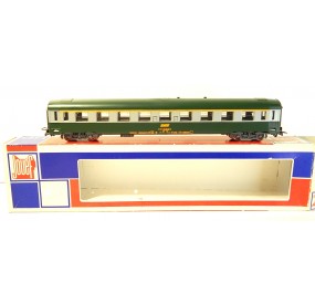 JOUEF VOITURE UIC VERTE TOIT VERT BANDE ALU A9 1CL - HO EN BOITE BBR 5291