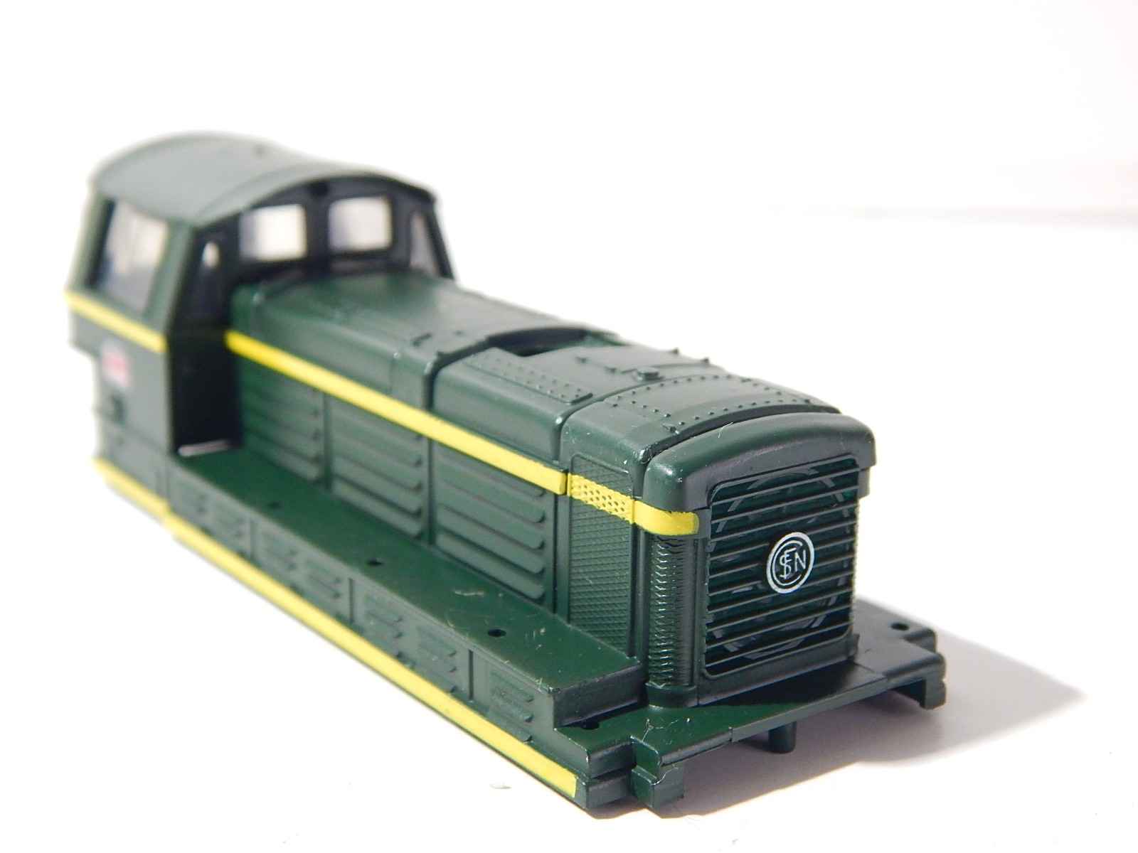 REF 12270 JOUEF CAISSE DE LOCOMOTIVE CC 7107 PLAQUE IMAT VERTE HO