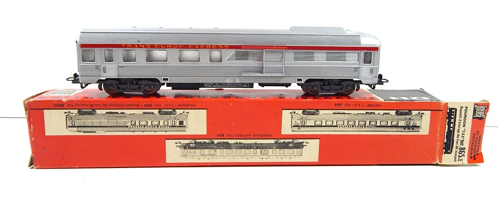 JOUEF HO ##5303 WAGON COUVERT SNCF FORUM avec accessoires NEUF EN BOITE gu