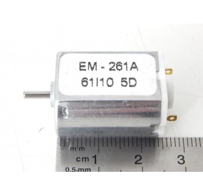 CC0145 MOTEUR TYPE 261A 6 a 24 VOTS POUR LOCOMOTIVE JOUEF OU AUTRE HO