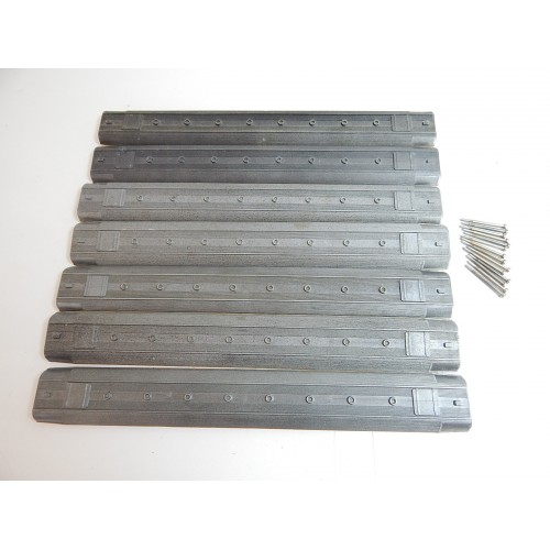 R 16104 HORNBY LOT DE 7 TOITURE DE VOITURE INOX + VIS HO