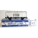 UN WAGON HORNBY COUVERT STEF A BOGIES EN BOITE BLEU HO REF 7250