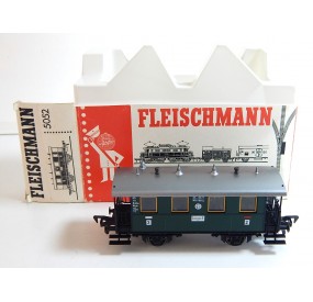 5052 FLEISCHMANN VOITURE 3 cl EN BOITE HO