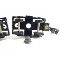 B 127 - HORNBY LOT DE DEUX BOGIE EN METAL DE VOITURE VOYAGEUR + AXE HO