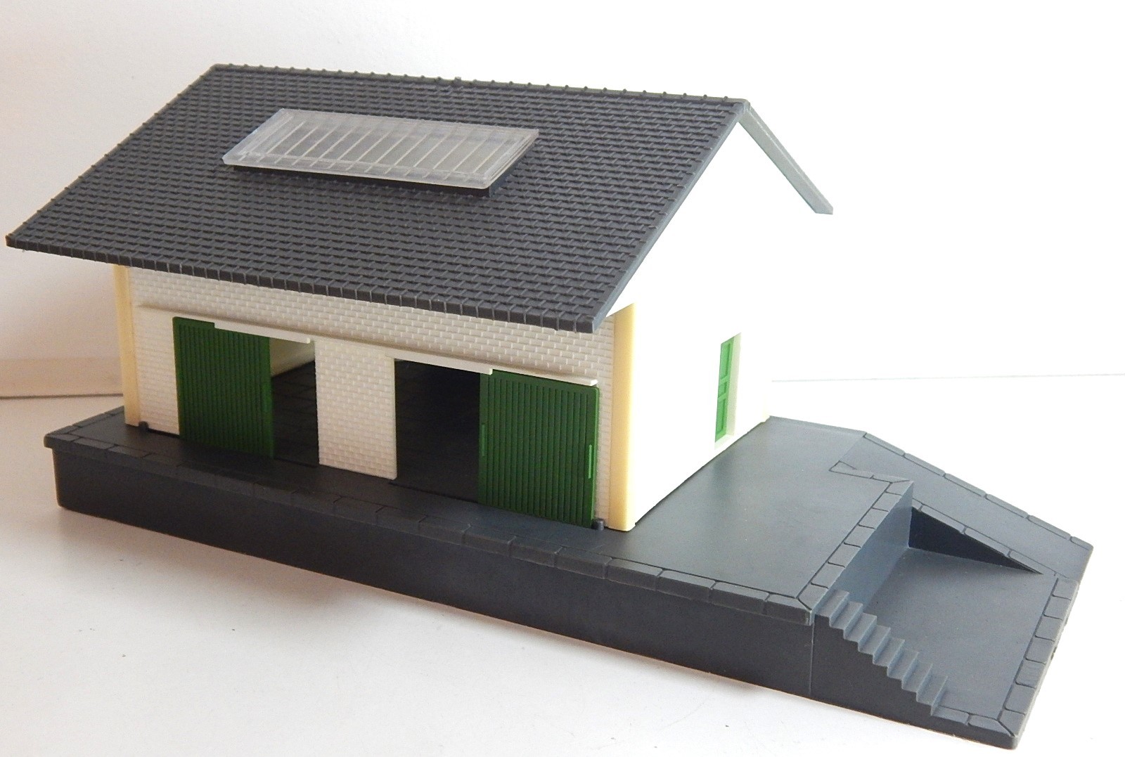 JOUEF HO MAQUETTE Menuiserie Ref 105800 État neuf Boite Filmée Blister EUR 39,00 - FR