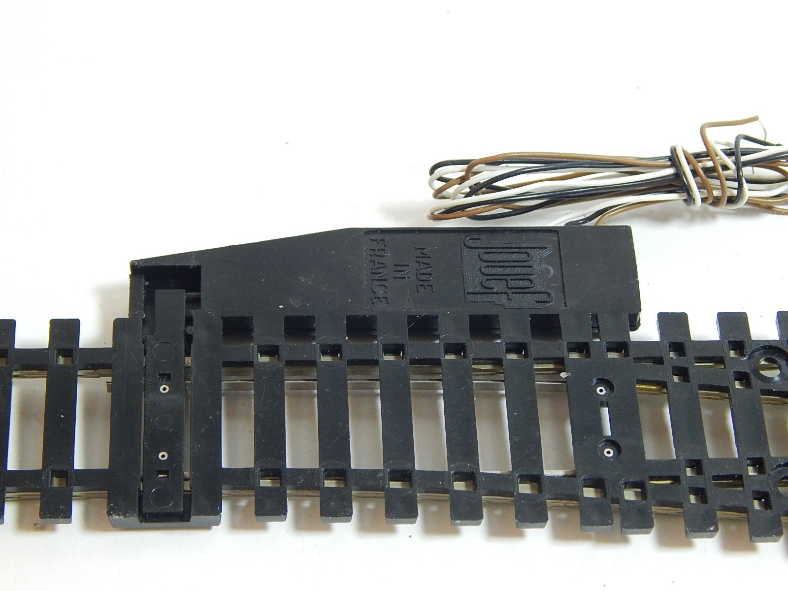 Moteur aiguillage droit à 3 boutons R385 HO 1/87 JOUEF - Modélisme
