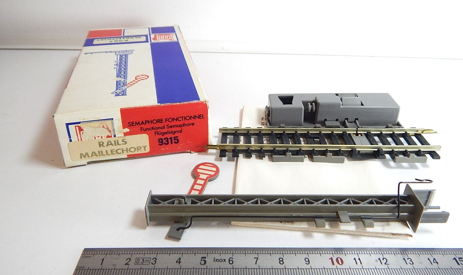 LOT DE 16 rails HO JOUEF MAILLECHORT/ 8 RAILS DROIT 8 RAILS COURBES