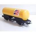 LIMA WAGON CITERNE JAUNE A ESSIEUX TOTAL - HO SANS BOITE