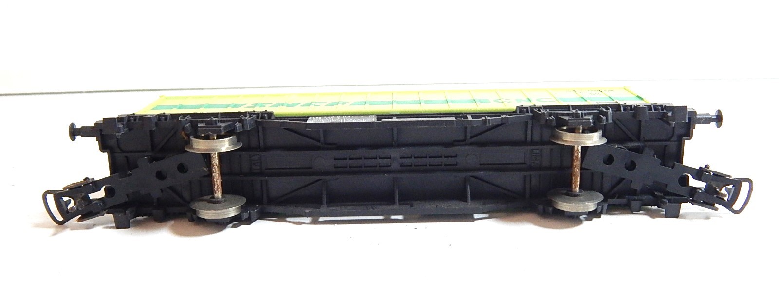 Wagon plat à essieux-Kibri 26260-avec tractopelle JCB