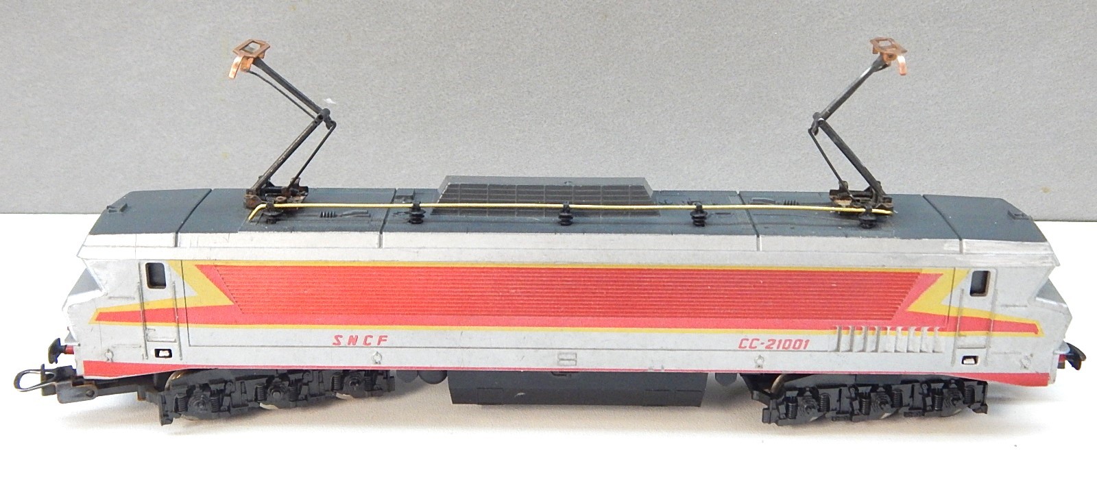 lima-locomotive-cc-21001-tres-