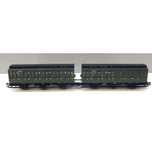 MARKLIN LOT DE DEUX VOITURE 2 CL 3 PATTES ESSIEUX 2 RAILS HO SANS BOITE