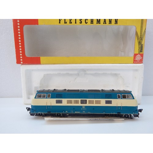 4236 FLEISCHMANN LOCOMOTIVE DB 221 010 - 0 SUPERBE ETAT EN BOITE HO