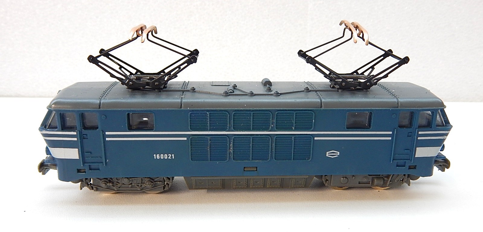 JOUEF Motrice D'extrémité XBD 4923 – Autorail Bleu EAD – HO, Sans Moteur – Occasion