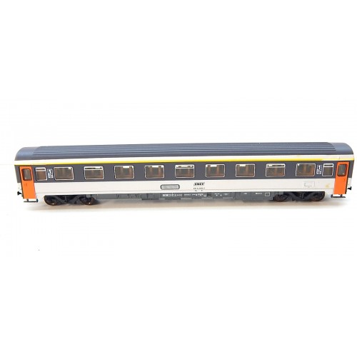 ROCO VOITURE CORAIL 1 CL A9u TRES BON ETAT HO SANS BOITE