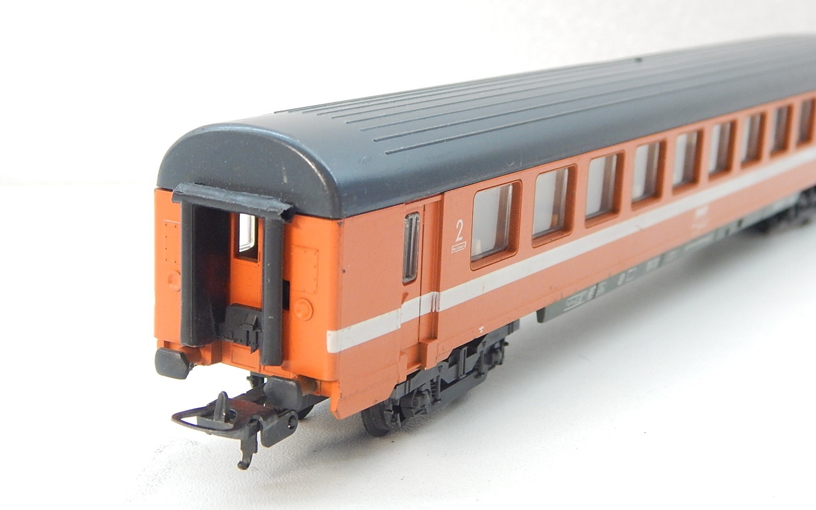 Autorail à 2 voitures avec décodeur sonore RGP2 classe x 2700 SNCF
