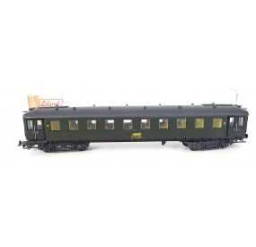 LILIPUT VOITURE ANCIENNE 2 CL SNCF A BOGIES HO EN BOITE CRISTAL REF 286