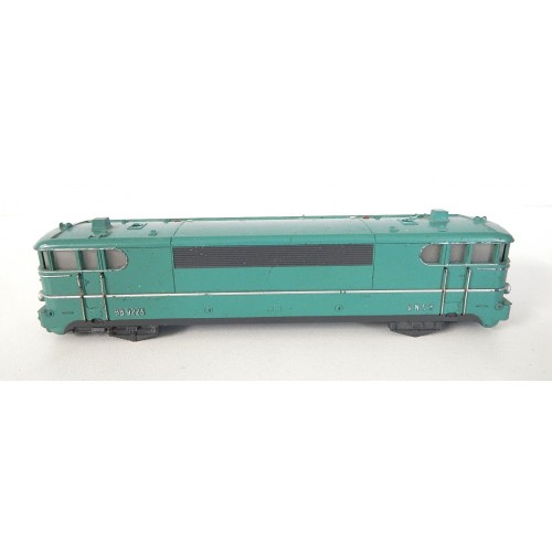 CAISSE EN METAL DE LOCOMOTIVE BB 9223 MARKLIN HO