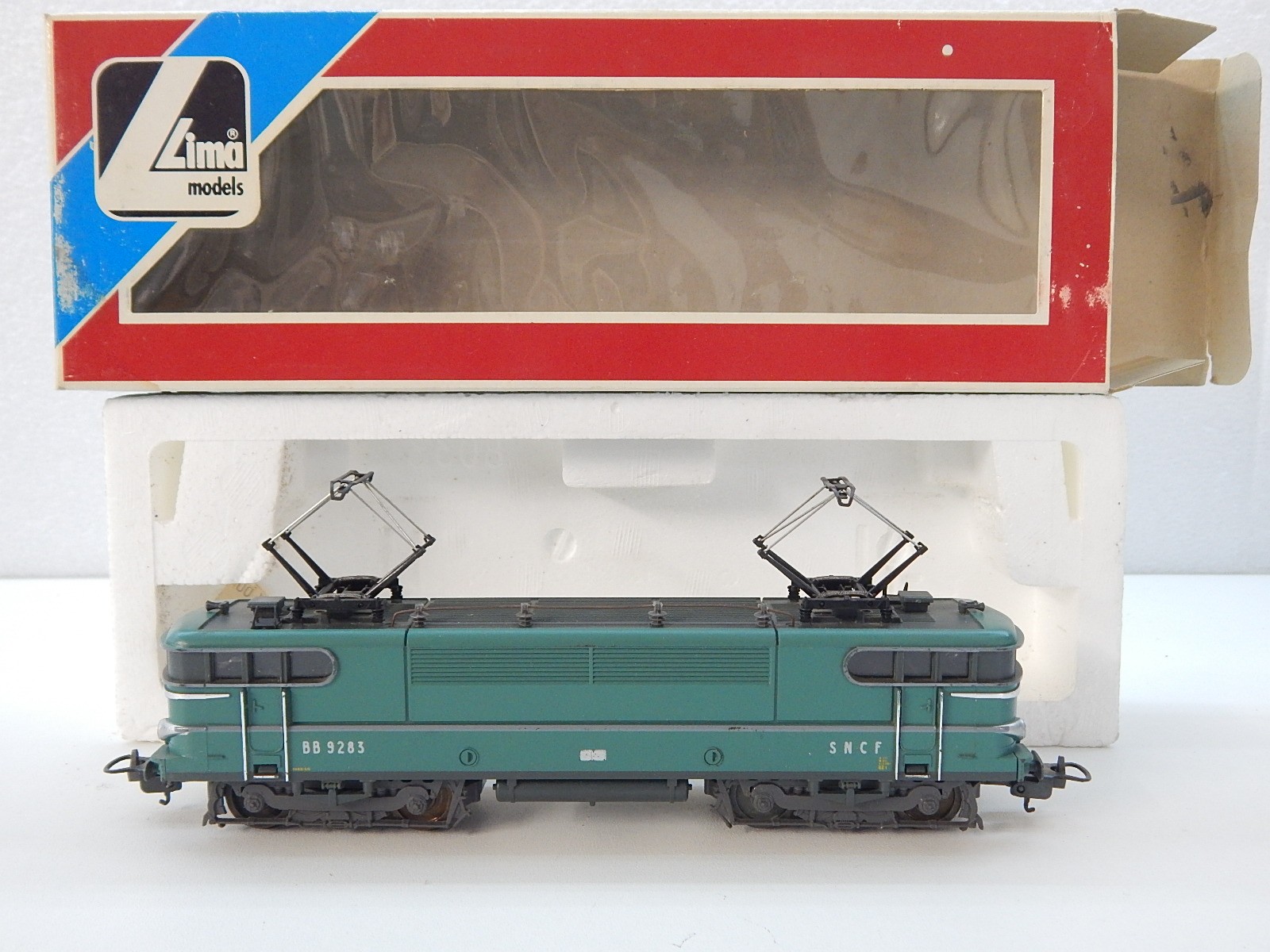 Locomotive Diesel Lima HO échelle OBB 2050 0021 Verte - Vintage - Bon état