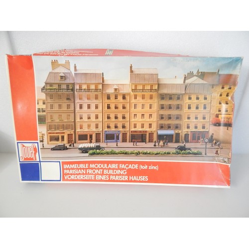 ref 1058 JOUEF MAQUETTE IMMEUBLE TOIT ZING BON ETAT HO EN BOITE