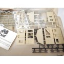 ref 1058 JOUEF MAQUETTE IMMEUBLE TOIT ZING BON ETAT HO EN BOITE