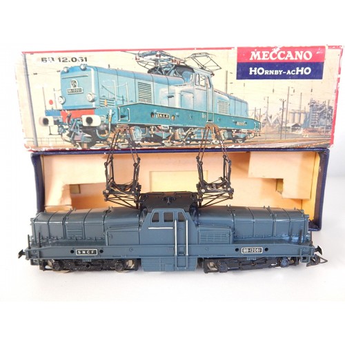 HORNBY LOCOMOTIVE BB 12061 BLEU SUPERBE ETAT EN BOITE REF 6390