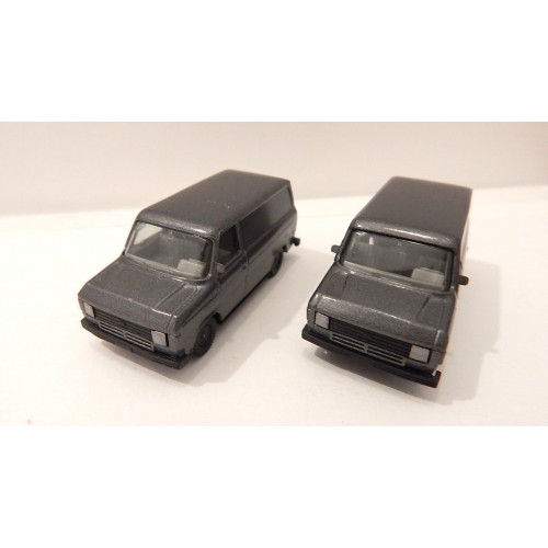 HERPA VEHICULE DEUX FORUGONS FORD TRANSIT HO