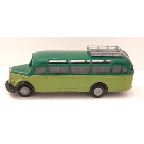 MARQUE PRALINE BUS MERCEDES BENZ O 3500 VERT HO SANS BOITE