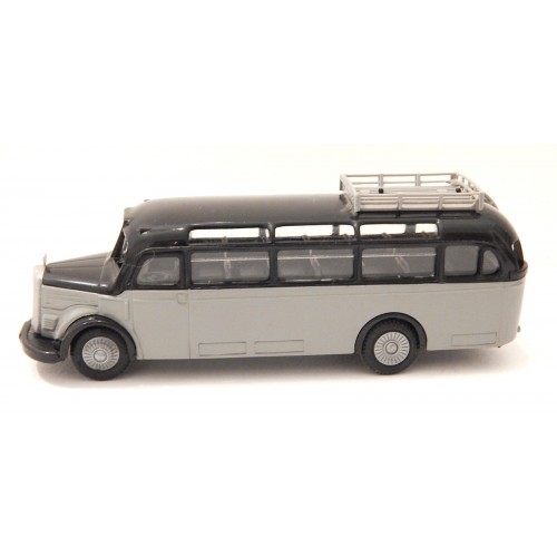 MARQUE PRALINE BUS MERCEDES BENZ O 3500 NOIR ET GRIS HO SANS BOITE