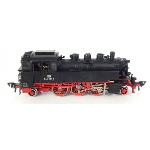 FLEISCHMANN LOCOMOTIVE 064 389 DB TYPE 131 HO SANS BOITE