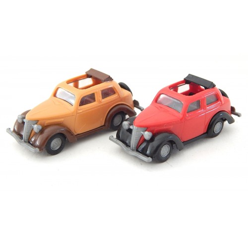 PRALINE DEUX VEHICULES FORD EIFEL HO SANS BOITE