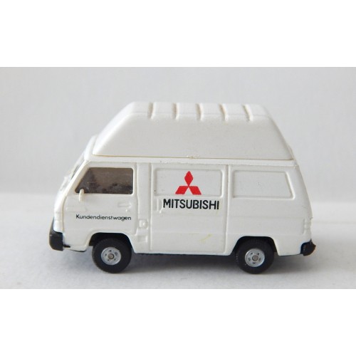 RIETZE VEHICULE FOURGON MITSUBISHI HO SANS BOITE
