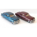 PRALINE DEUX VEHICULES CADILLAC BLEU ET MARRON HO SANS BOITE