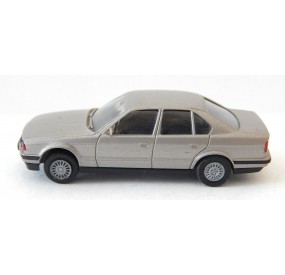 HERPA VEHICULE BMW 525 i GRISE HO SANS BOITE
