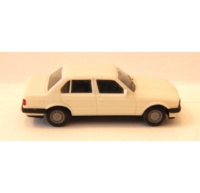 HERPA VEHICULE BMW 325i BLANC HO SANS BOITE