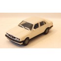 HERPA VEHICULE BMW 325i BLANC HO SANS BOITE