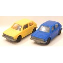 FLEISCHMANN 2 VEHICULES VW GOLF BLEU ET JAUNE HO SANS BOITE