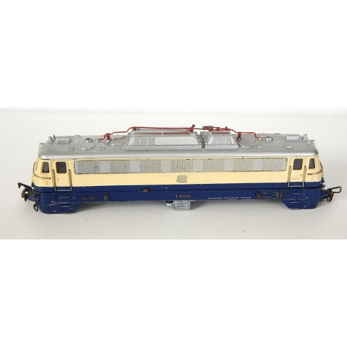 REF 17243 - FLEISCHMANN CAISSE + CHASSIS DE LOCOMOTIVE DB E 101312 HO