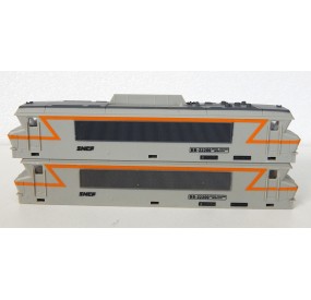 ref 17266 FOBBI LOT DE 2 CAISSES DE LOCOMOTIVE BB 22200 HO BON ETAT