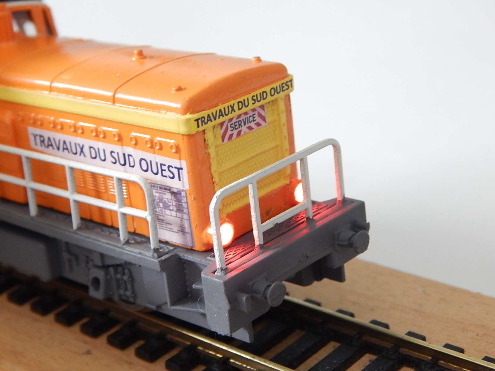 Rambardes Jouef Pour Locotracteur SNCF Y 51130 - échelle HO 1/87, Occasion