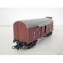 LIMA WAGON COUVERT A BOGIE DEUX PORTE LATERAL ECLAIRAGE FIN CONVOIE HO