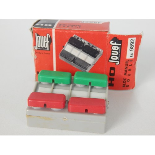 1 BOITIER A COMMANDE A DOUBLE CONTACT REF 892 EN BOITE