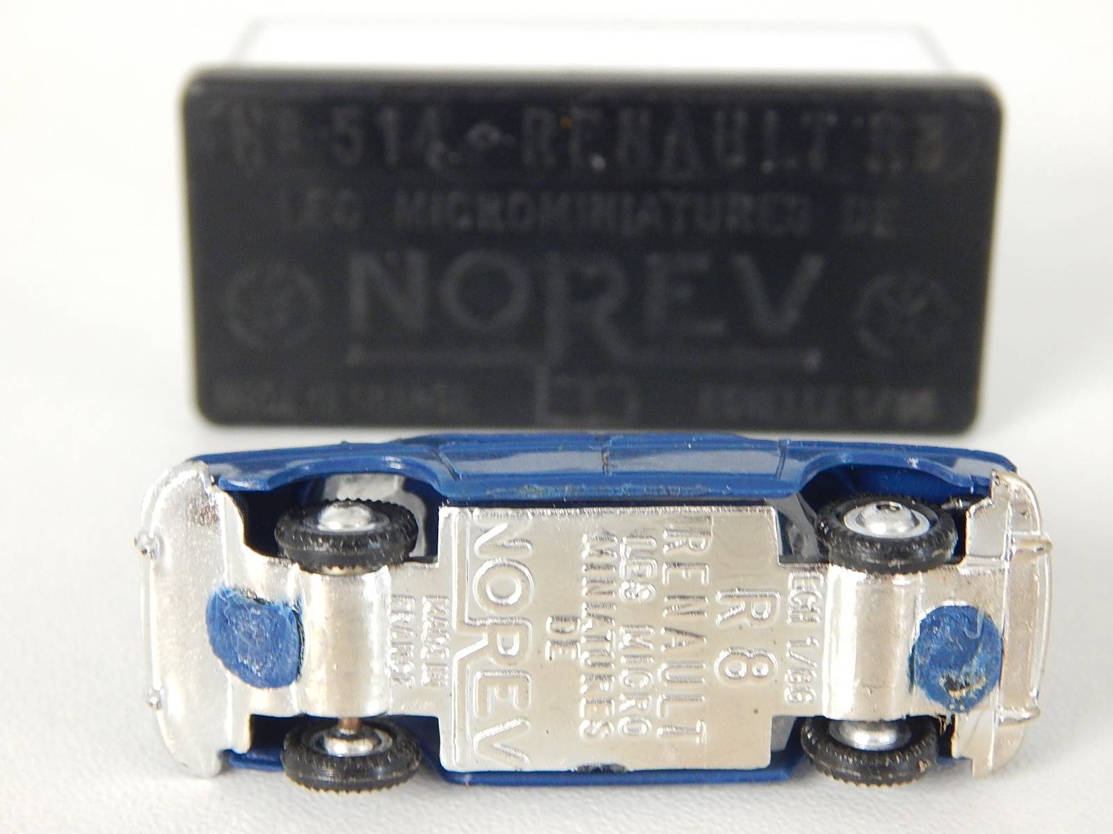 ANCIENNE NOREV 1/43 n°13 : Renault Dauphine mécanique Fonctionnelle