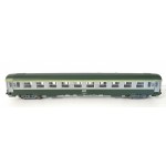 ROCO VOITURE UIC 2 CL EN SUPERBE ETAT HO SANS BOITE