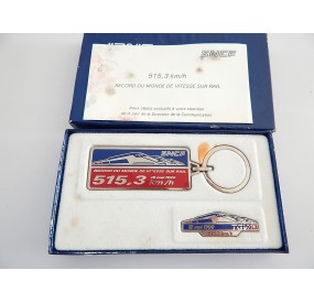 COFFRET RECORD DU MONDE DE VITESSE SUR RAILS SNCF PORTE CLEF Et PIN'S