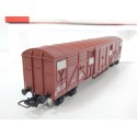 JOUEF WAGON COUVERT A BOGIES TYPE GAS HO EN BOITE ROUGE 6531