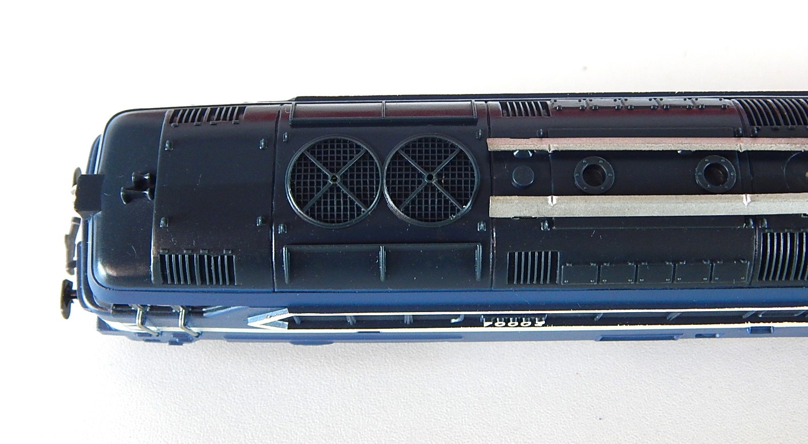 JOUEF HJ 2048 Locomotive Diesel CC 72045 de la sncf gare d´attache Chalandrey BO EUR 199,00 - FR